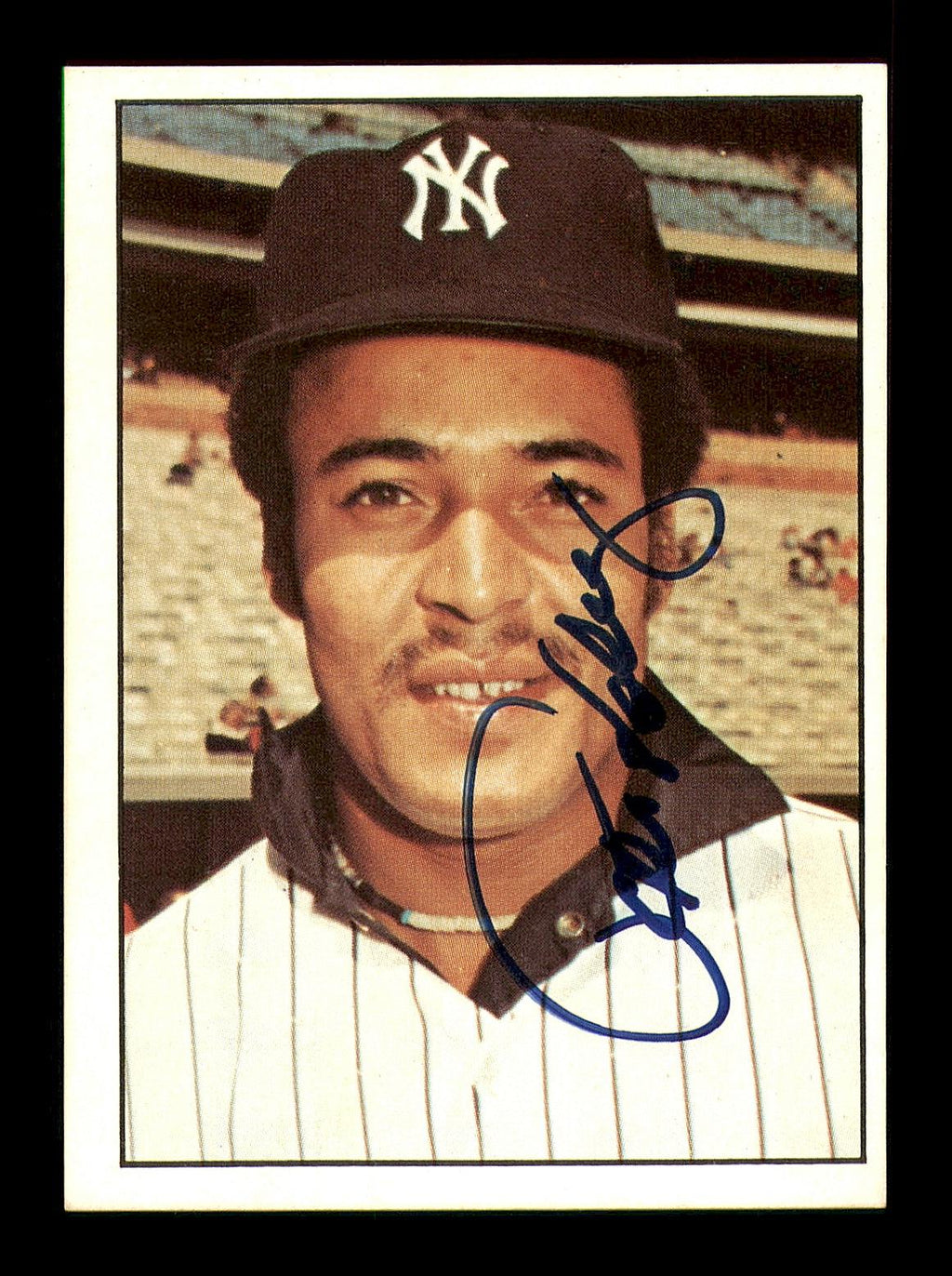 Otto Velez Autographed 1975 SSPC Card #455 New York Yankees SKU #184715